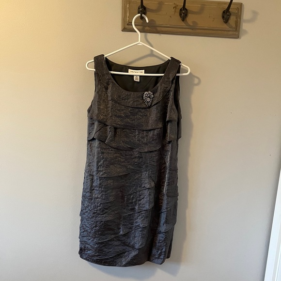 EUC silver dress. Perfect for weddings and special occasions. No smoking/pets - Picture 1 of 2